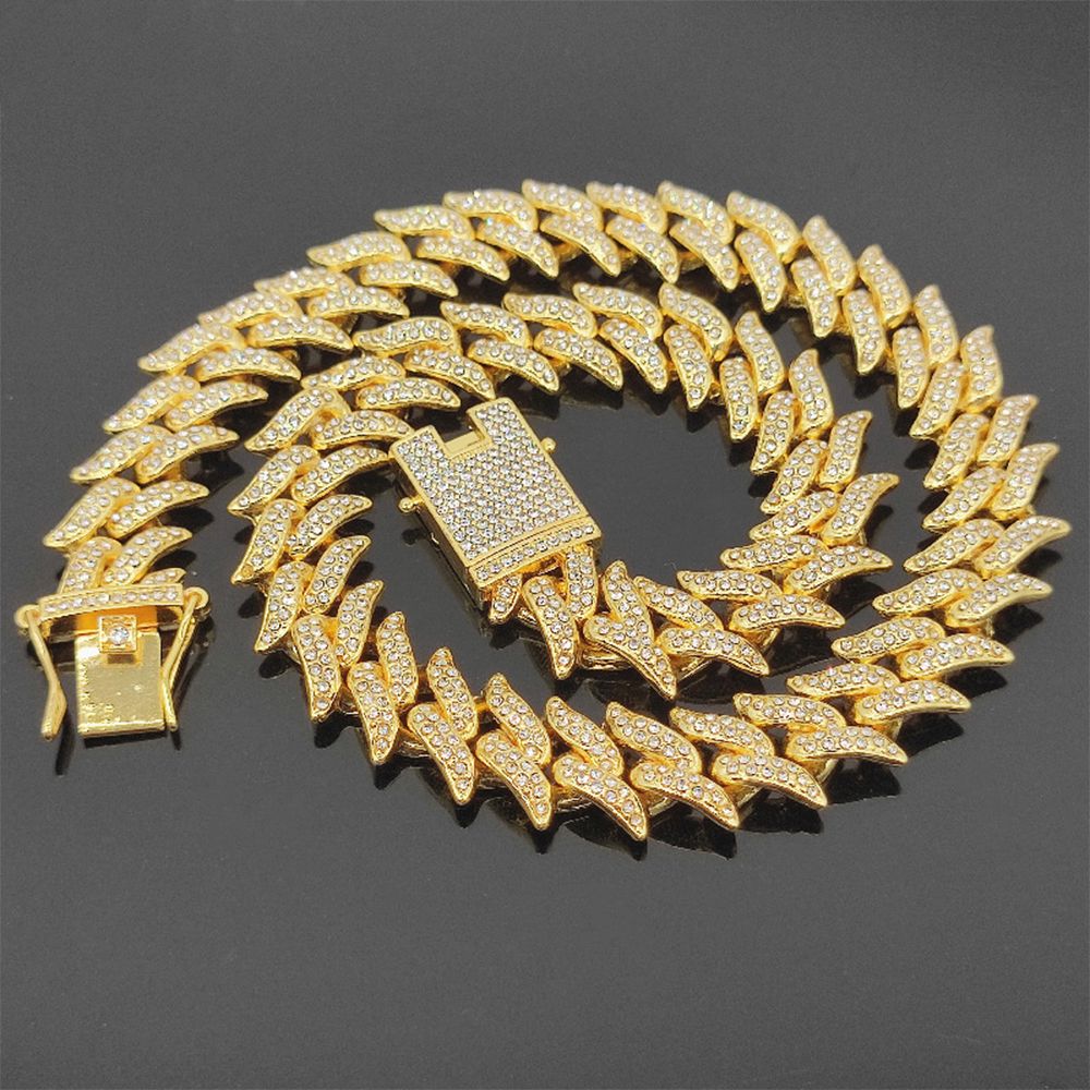 
                  
                    Thorn Link Necklace - JNK-019
                  
                