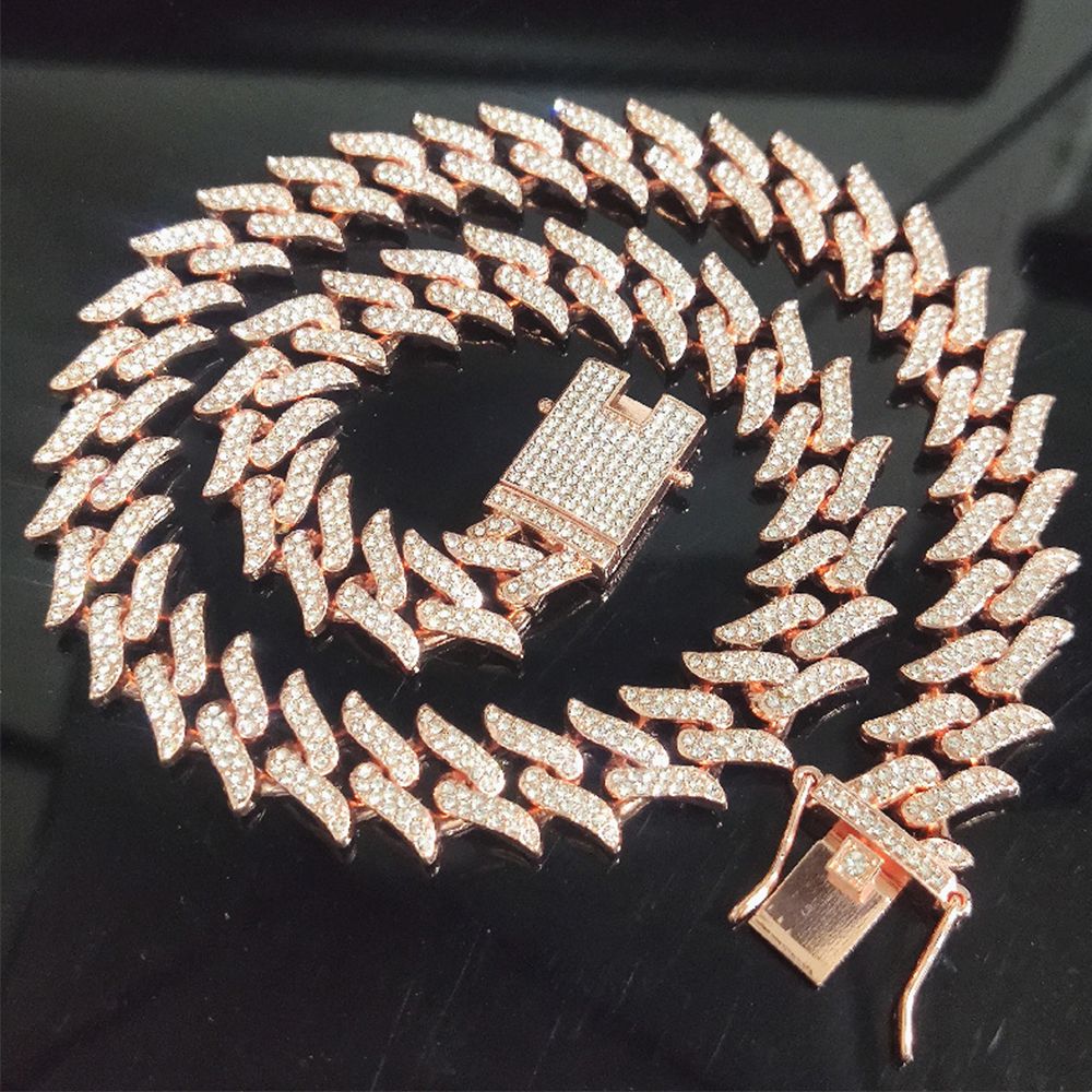 
                  
                    Thorn Link Necklace - JNK-019
                  
                