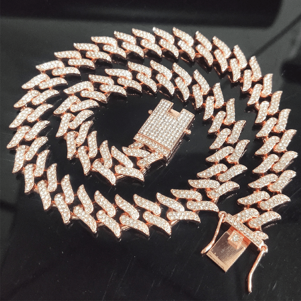 
                  
                    Thorn Link Necklace - JNK-019
                  
                