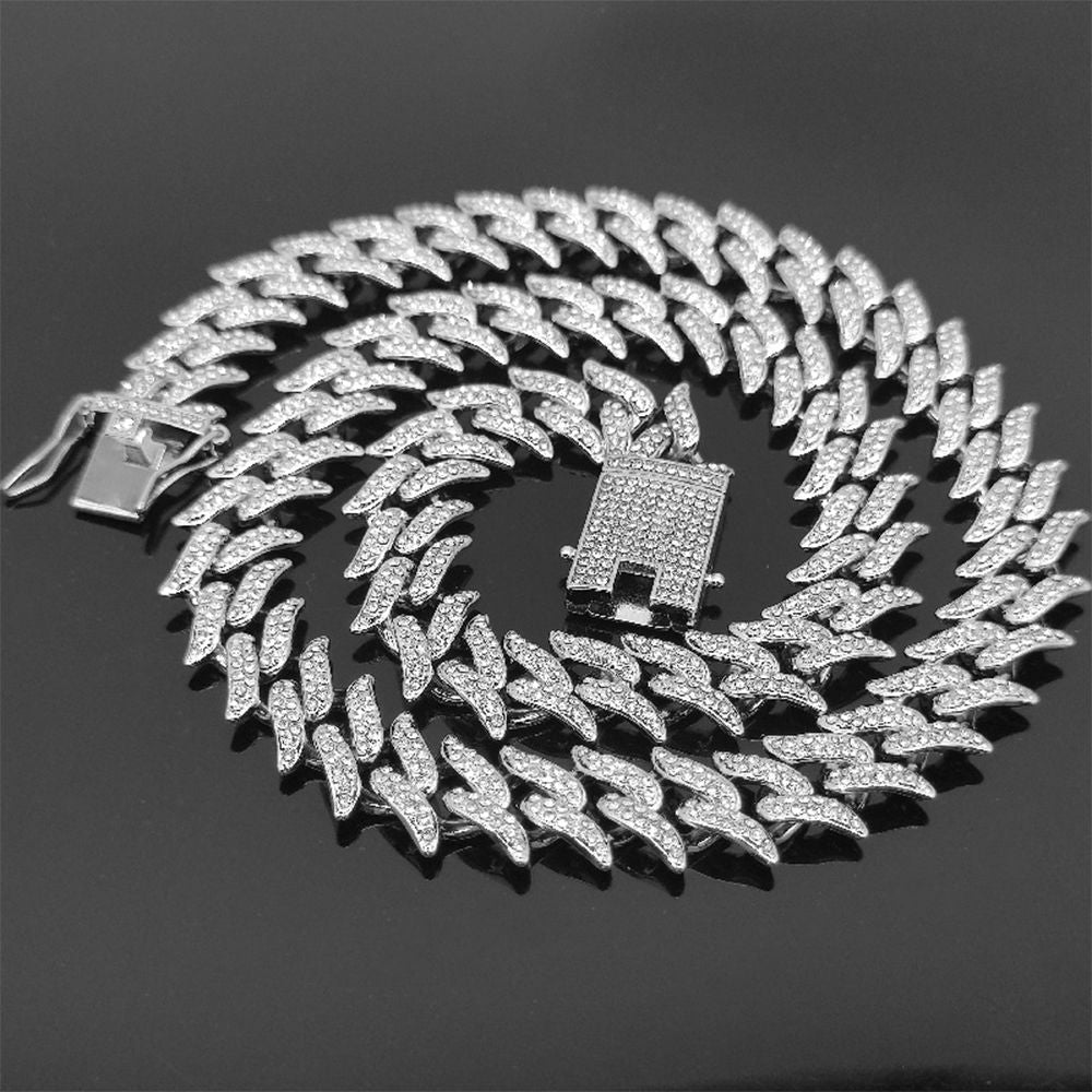 
                  
                    Thorn Link Necklace - JNK-019
                  
                