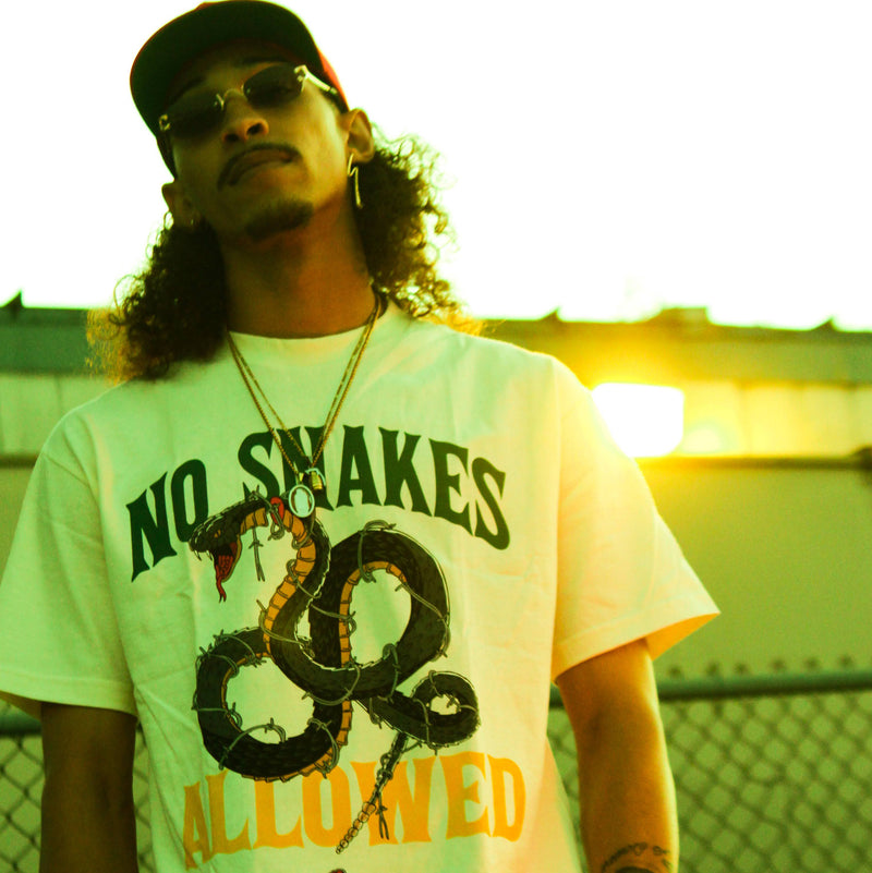 No Snakes Allowed - Natural Sail T-Shirt T-Shirt Million Dolla Motive 